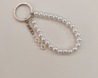 Personalized pearl keychain/airpod charms/Beads phone charms/gifts for her/Name Keychain/Beaded Keyring/cute keychain for Mom Birthday gift