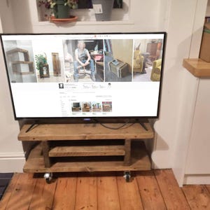 Customer image of the Small Mobile Media Console