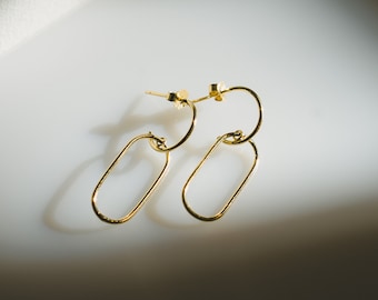 Gold Small Safety Pin Statement Clip Hoop Earrings, Geometric Paper Clip Hoops Earrings, Modern Delicate Minimalist Everyday earrings
