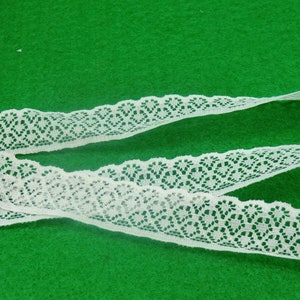 Vintage White Lace 20 mm, ribbon trimming ,wedding , sewing, scrapbook, bridal
