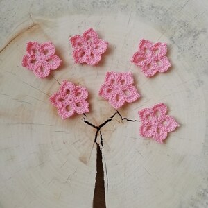 Crochet Flowers for crafts Colored pink cotton flowers Crochet motif Set Tiny flower Embellishments Applique