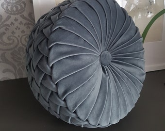 Round velvet pillow// Handmade round velvet cushion// Decorative grey luxury pillow // Canadian smocking round cushion