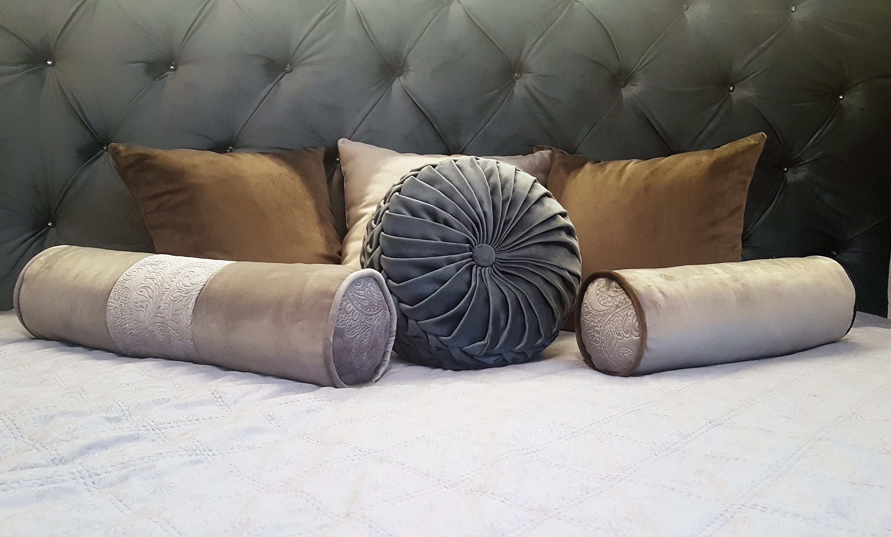 Round Velvet Pillow// Handmade Round Velvet Cushion// Decorative Grey Luxury Pillow // Canadian