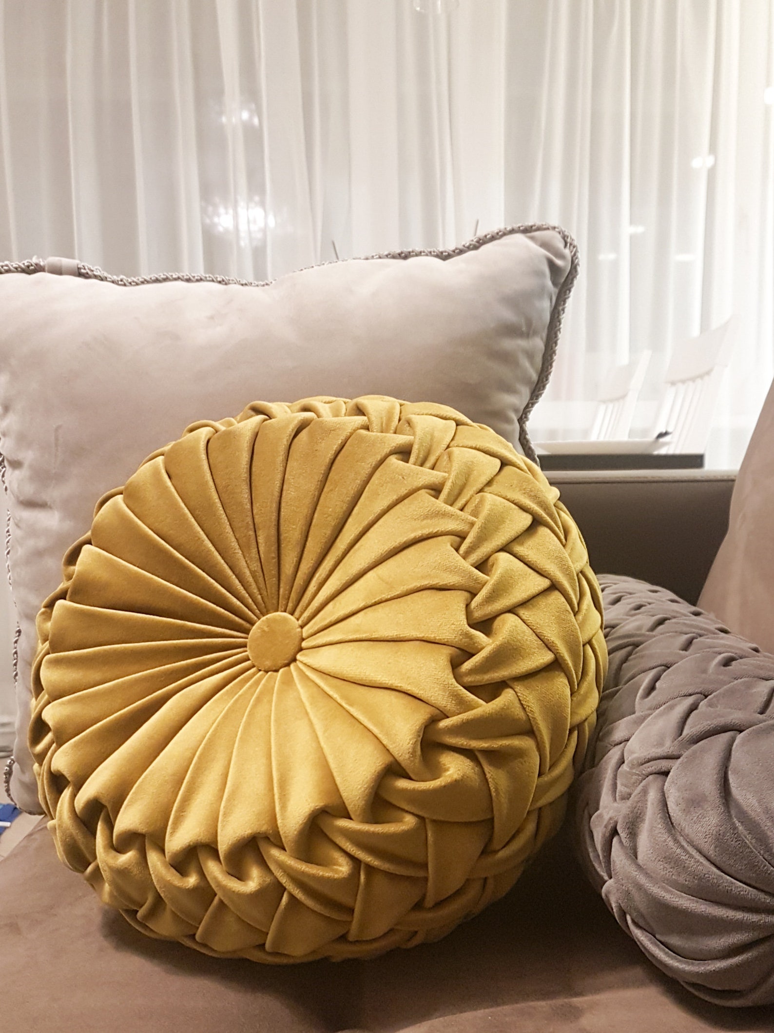 Round Velvet Pillow// Handmade Velvet Cushion// Decorative Etsy