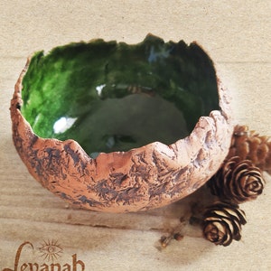 Bowl dedicated to the Earth element. Handmade and magic. Can be used as candle holders, crystals, smudge or for ritual use