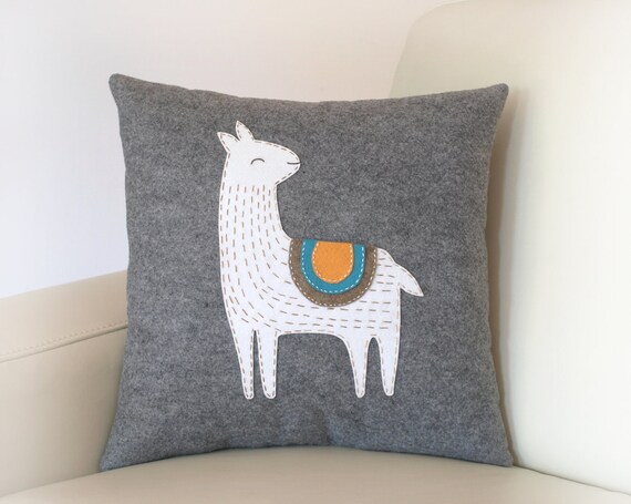 alpaca nursery decor