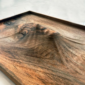 Walnut Wood Carved Face / Wall Art / Wood Hand Carved Wall Decoration/ Engraved 3D Face /Carved Wall Decor / Christmas gift / Wooden Carving