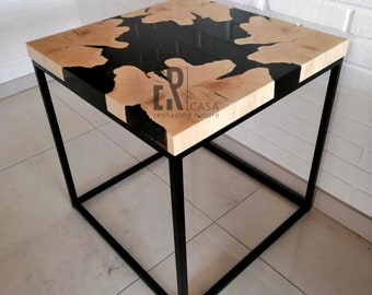 Hornbeam Wood and Matt Black Epoxy Resin Coffee Table/Side Table/Bedside Table/Epoxy resin table/End Table/Small table/Epoxidharz Tisch