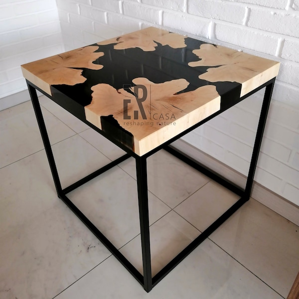 Hornbeam Wood and Matt Black Epoxy Resin Coffee Table/Side Table/Bedside Table/Epoxy resin table/End Table/Small table/Epoxidharz Tisch