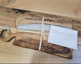 Personalized Walnut Wood White Pearl Epoxy Resin Charcuterie Board/ Live Edge Charcuterie Board/Anniversary/Personalized Gift/Cutting board