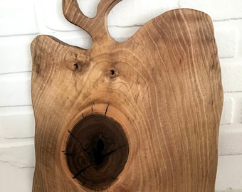 Live Edge Charcuterie Board / Walnut Wood Serving Board / Anniversary Gift/ Wedding present /Personalized Gift / Handmade / Serving Pad