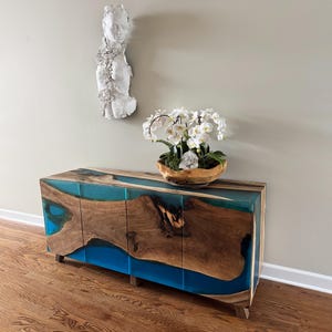Modern Waterfall Buffet Cabinet / Walnut and Blue Epoxy Resin Cabinet / Media Console / Wood Epoxy Sideboard / Credenza / TV Unit / Cupboard