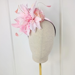 New Pink Fascinator, Mauve Fascinator, Blush Fascinator, Church, Wedding, Bridal Shower, Kentucky Derby, Race Day, Mother of Bride