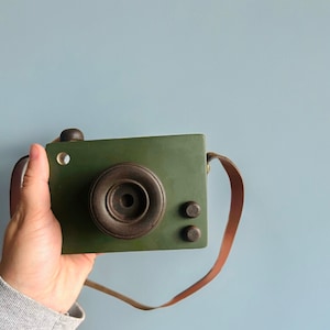 Toy Camera, Wooden Montessori Toys, Pretend Play, Photographer Gift, Newborn Photo Prop