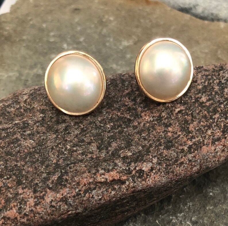 Elegant Pearl Stud Earrings in 14 Kt solid Gold ../ Wedding Jewelry / Gifts for Her/ Party image 5