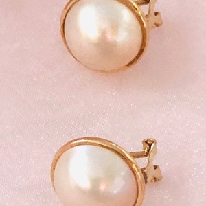 Elegant Pearl Stud Earrings in 14 Kt solid Gold ../ Wedding Jewelry / Gifts for Her/ Party image 4