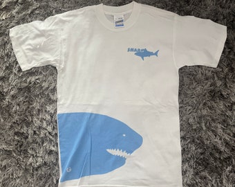 Vintage 90s Shark Geoshirt T-Shirt