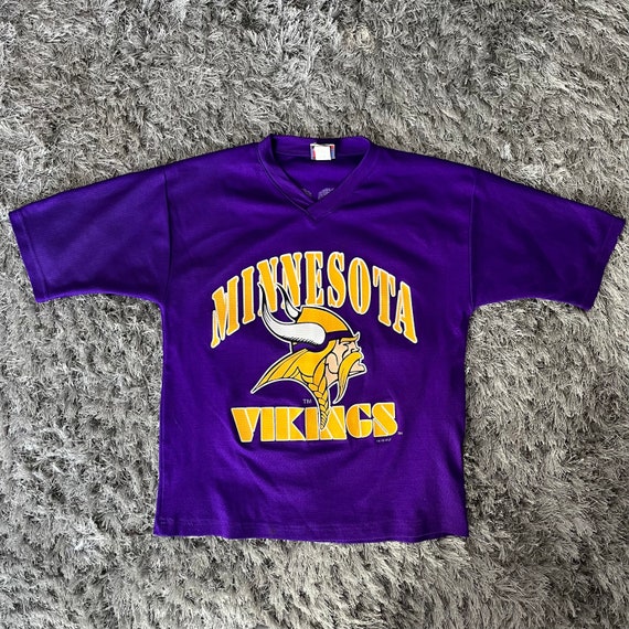 1998 Minnesota Vikings Randy Moss Jersey Style T-… - image 1