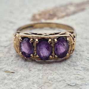 Vintage Amethyst Ring | UK Size O | US Size 7.25 | 9 Carat Gold