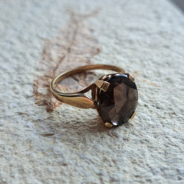 Vintage 9ct Gold Smoky Quartz Cocktail Ring | Size O | Ladies | Wedding | Engagement | Antique | Crystal | Classic | Statement |