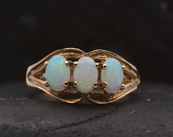 Vintage Opal Ring | 5 Stone | 9ct Gold | UK Size J 1/2 | US 5 |