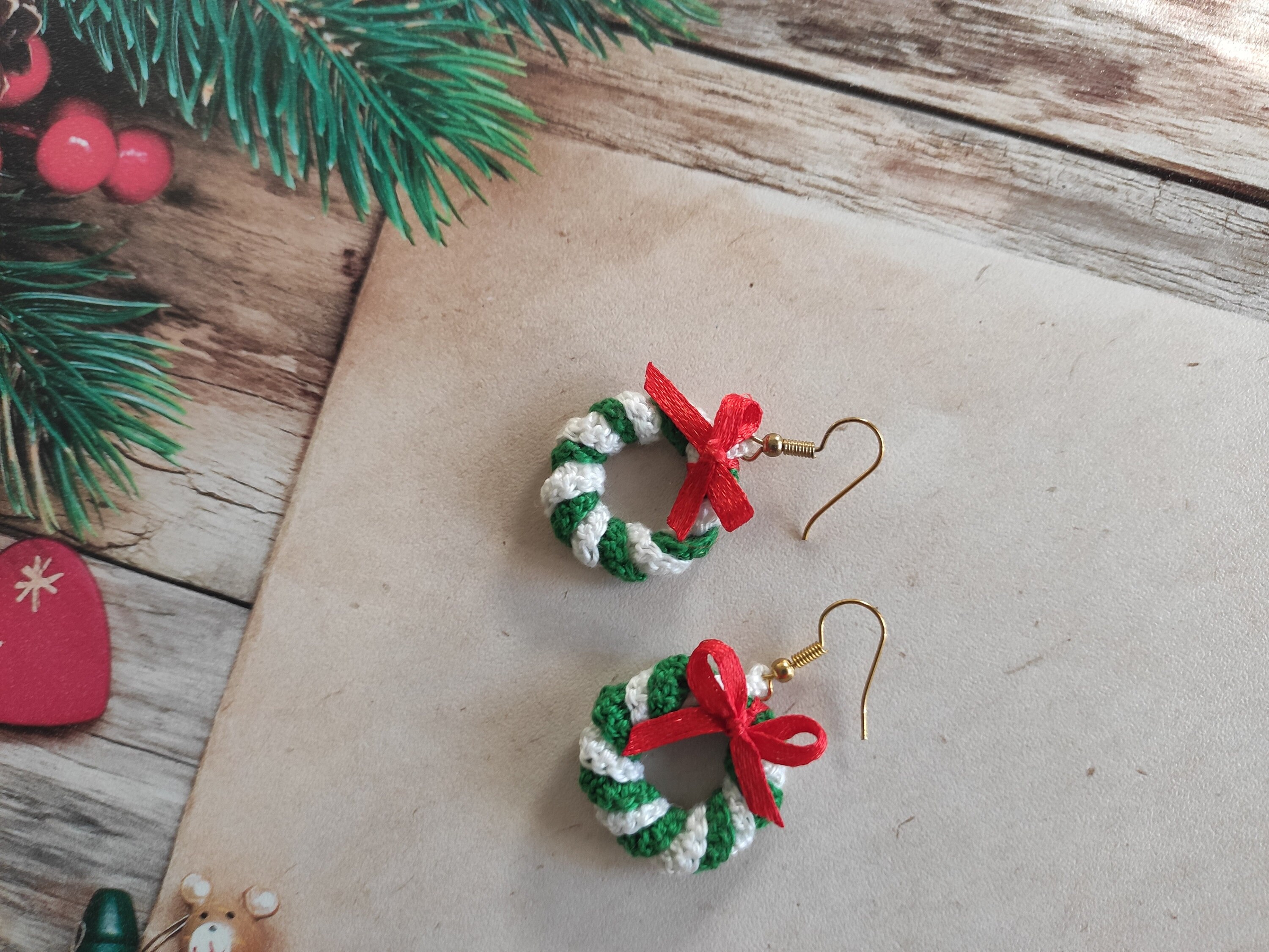 15. Christmas wreath crochet earring pattern Christmas Etsy