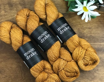Moondrake Co. Hand Dyed Merino Linen Singles Yarn "Toffee"