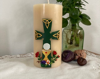 Celtic cross First Communion pillar candle. Decorated with Celtic knots, a chalice, host, roses and flowers