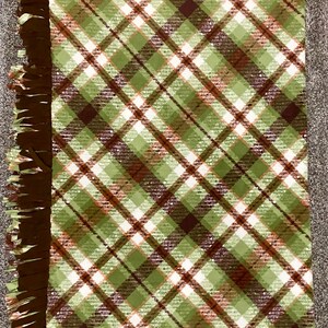 Brown Plaid No Sew Fleece blanket, brown and green throw blanket, green and brown plaid throw blanket, brown and green bedding