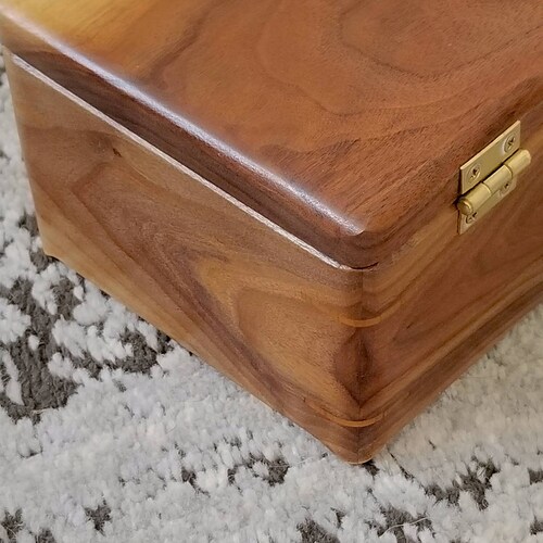 Walnut Men's or Women's Valet Keepsake Jewelry Quinceanera Gift Storage Box Handcrafted in USA FREE SHIPPING shops