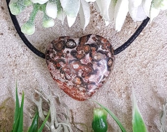 Leopard skin jasper, Heart Necklace, Heketa, gemstone, Crystal heart, Natural gemstone, jewelry, wiccan gift