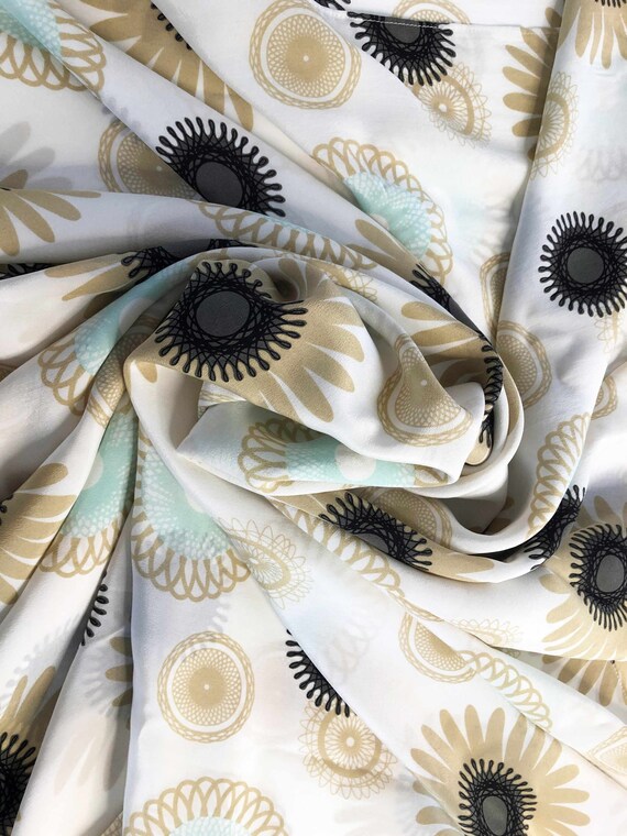 ECHO XL silk scarf/wrap in a GORGEOUS retro Bohem… - image 10