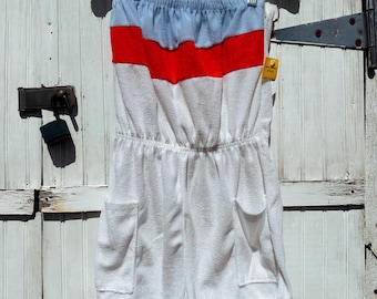 Vintage des années 90 cadavres d'animaux neufs avec étiquettes tissu éponge bloc de couleur rouge blanc et bleu barboteuse taille moyenne