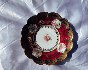 Plato decorativo para anillos de porcelana Baruether vintage con borde dorado y diseño floral, fabricado en Baviera.