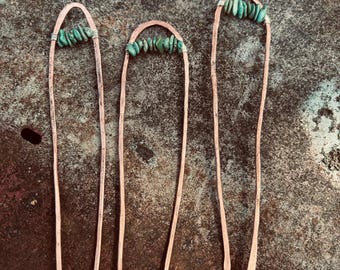 Hammered copper hair fork with Turquoise