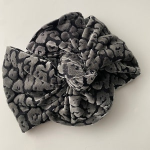 Newborn baby head wrap, Baby headband, Baby bow, Tie-on headwrap, Headwrap turban tie
