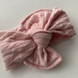 Newborn baby head wrap, Baby headband, Baby bow, Tie-on headwrap, Headwrap turban tie