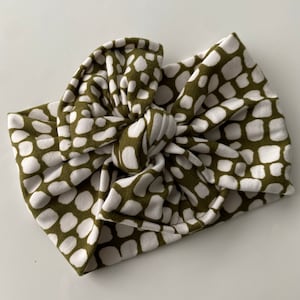 Newborn baby head wrap, Baby headband, Baby bow, Tie-on headwrap, Headwrap turban tie