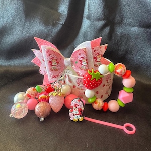 Strawberry Shortcake Stanley Cup Bow Topper Set: Drink Charms & Bag Tag