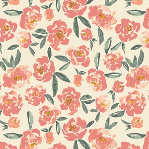 Può includere: Uno schema senza cuciture con fiori rosa ad acquerello e foglie verdi su uno sfondo crema.