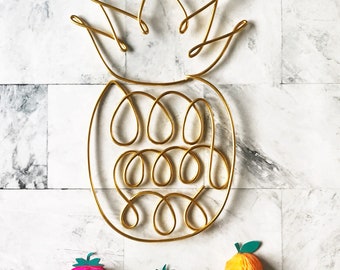Pineapple Wall Art | Wire Wall Art| Home Decor | Wall Decor | Pineapple Decor | Wire Pineapple | Hospitality Sign | Wall Hanging