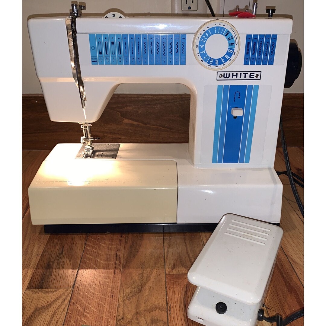 White/domestic 1510 Sewing Machine Precision Built Zigzag Foot Etsy