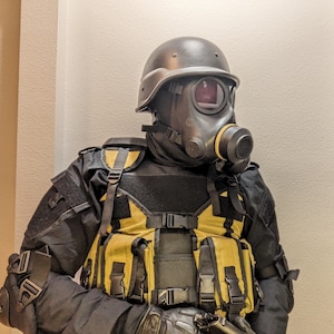 Tactical Cosplay 