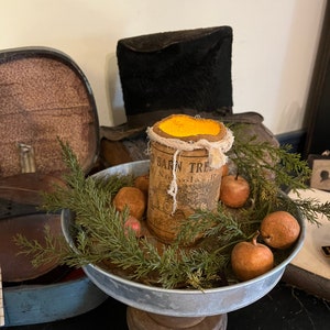 NEW Battery operated grubby candle~primitive winter candle~cabinet tuck~homestead Christmas candle~new size!