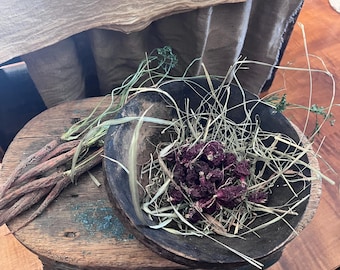 Primitive cupboard tuck~pantry needful~buttery~dried radish-carrot garland