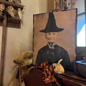Halloween primitif ~ automne primitif ~ apparence précoce ~ sorcière primitive ~ sorcière primitive ~ ferme ~ vieille sorcière ~ techniques mixtes ~
