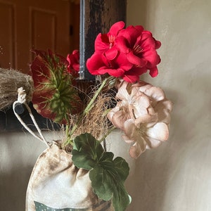 Primitive Early Look Grubby Geraniums~ Primitive Summer Flowers ...