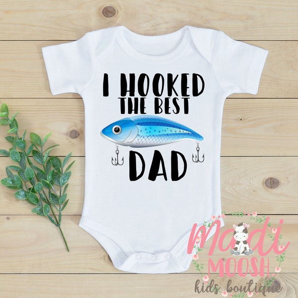 I Hooked The Best Dad Onesie® Bodysuit | Fishing Newborn Outfit | Baby Shower Gift | Baby Onesie | Baby Boy Onesie | Fish Bodysuit
