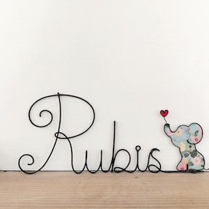 Nombre de alambre personalizable - Elefante - Decoración habitación infantil