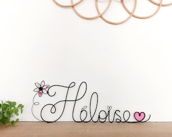 Personalized wire name - Flower and heart - Baby/child's room decoration